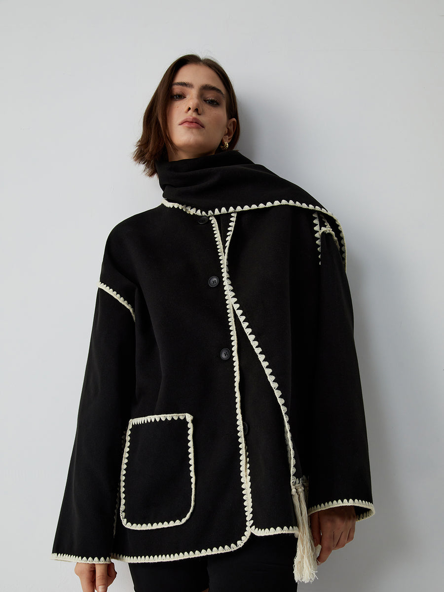 Amara | Dames capecoat met contrasterende bies en bijpassende sjaal